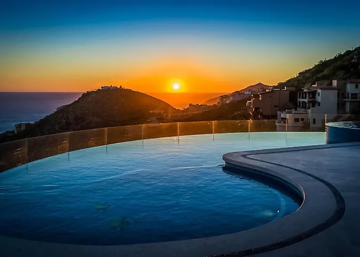 Azure, Cabos Villa