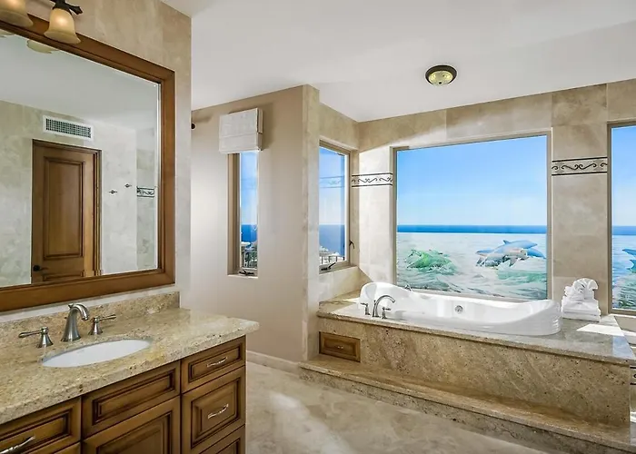 Azure, Cabos Villa